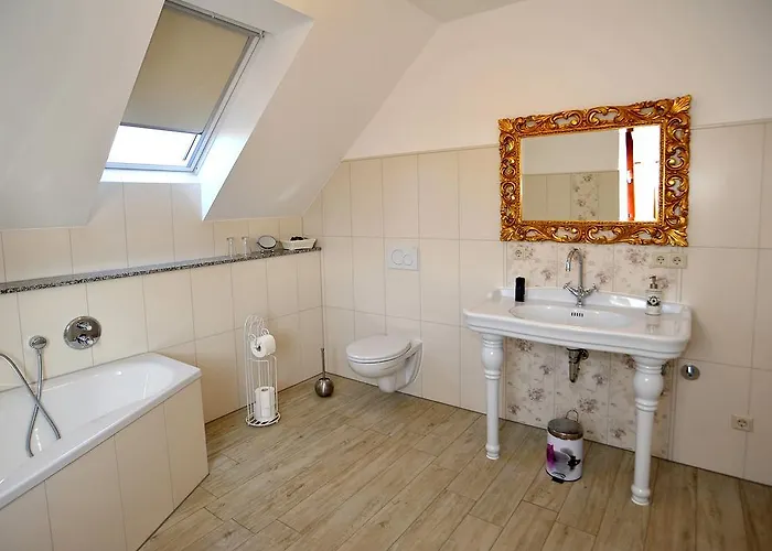 Konukevi Rosamunde Burg (Spreewald)